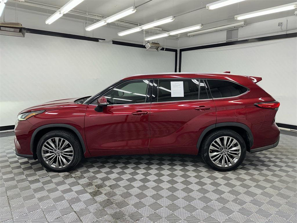 used 2020 Toyota Highlander car, priced at $27,991