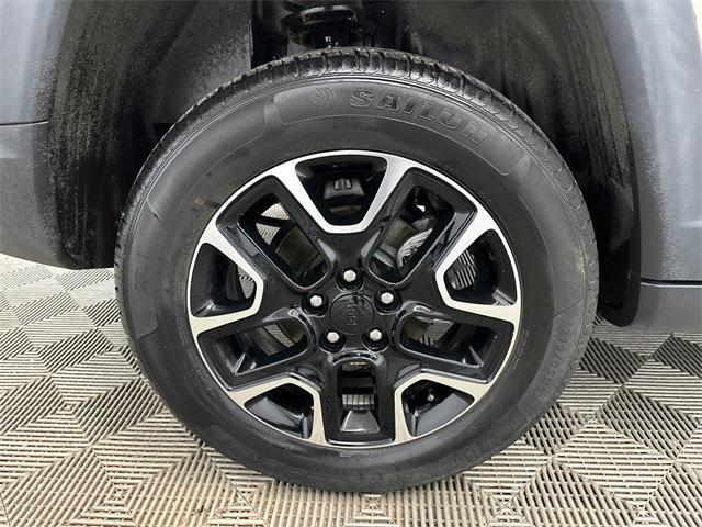used 2020 Jeep Compass car, priced at $15,965