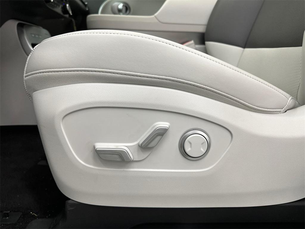 new 2026 Hyundai IONIQ 9 car, priced at $63,735