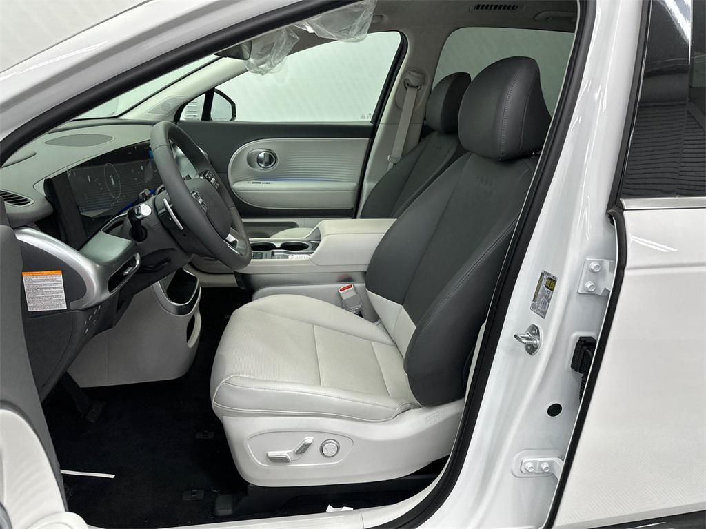 new 2026 Hyundai IONIQ 9 car, priced at $63,735