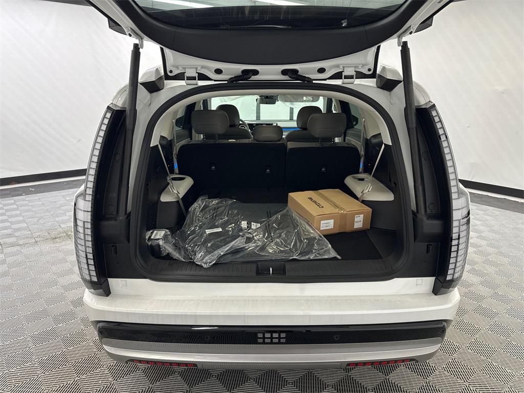 new 2026 Hyundai IONIQ 9 car, priced at $63,735