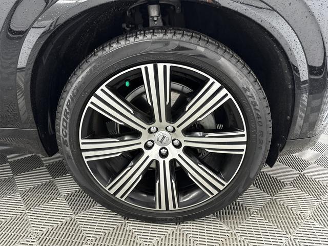 used 2020 Volvo XC90 car, priced at $35,209