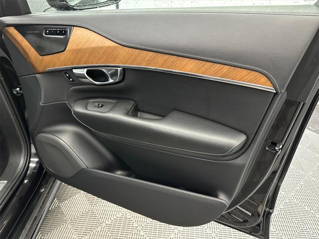 used 2020 Volvo XC90 car, priced at $35,209