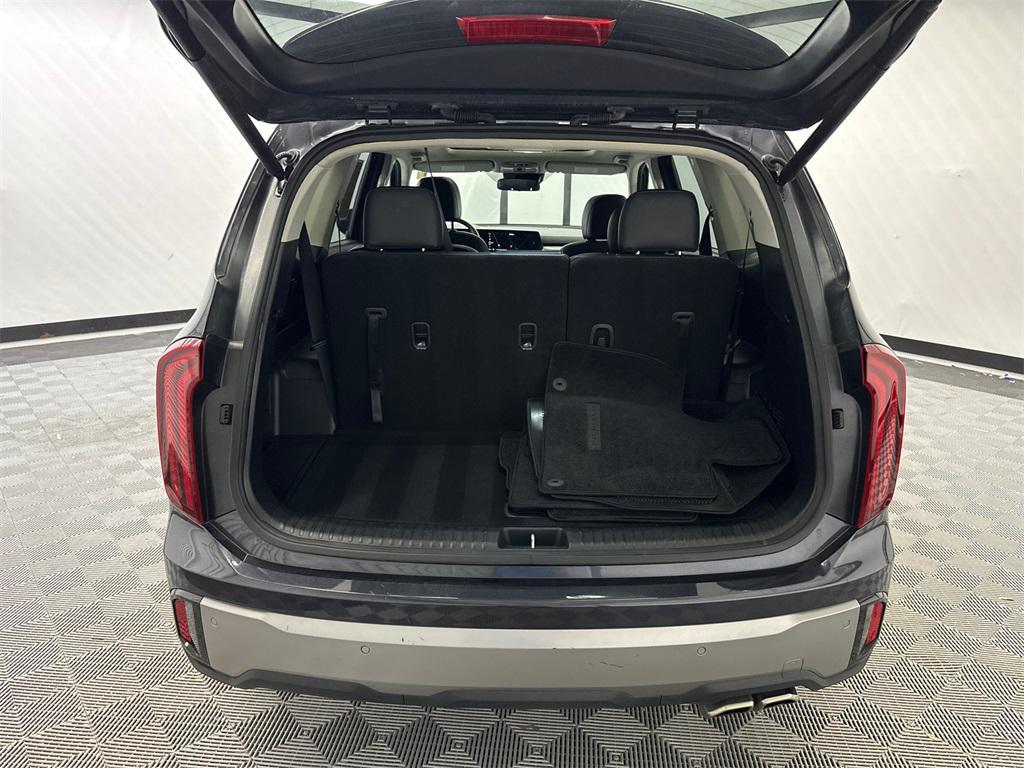 used 2025 Kia Telluride car, priced at $34,974
