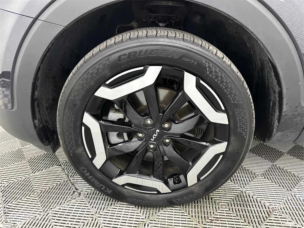 used 2025 Kia Telluride car, priced at $34,974