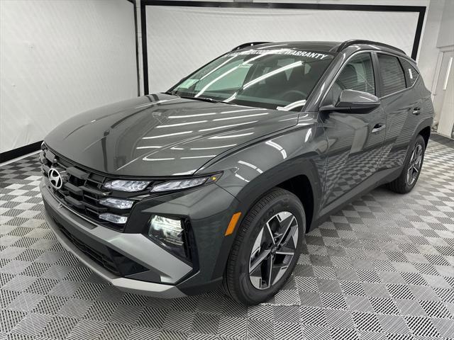 new 2025 Hyundai TUCSON Hybrid car, priced at $36,333