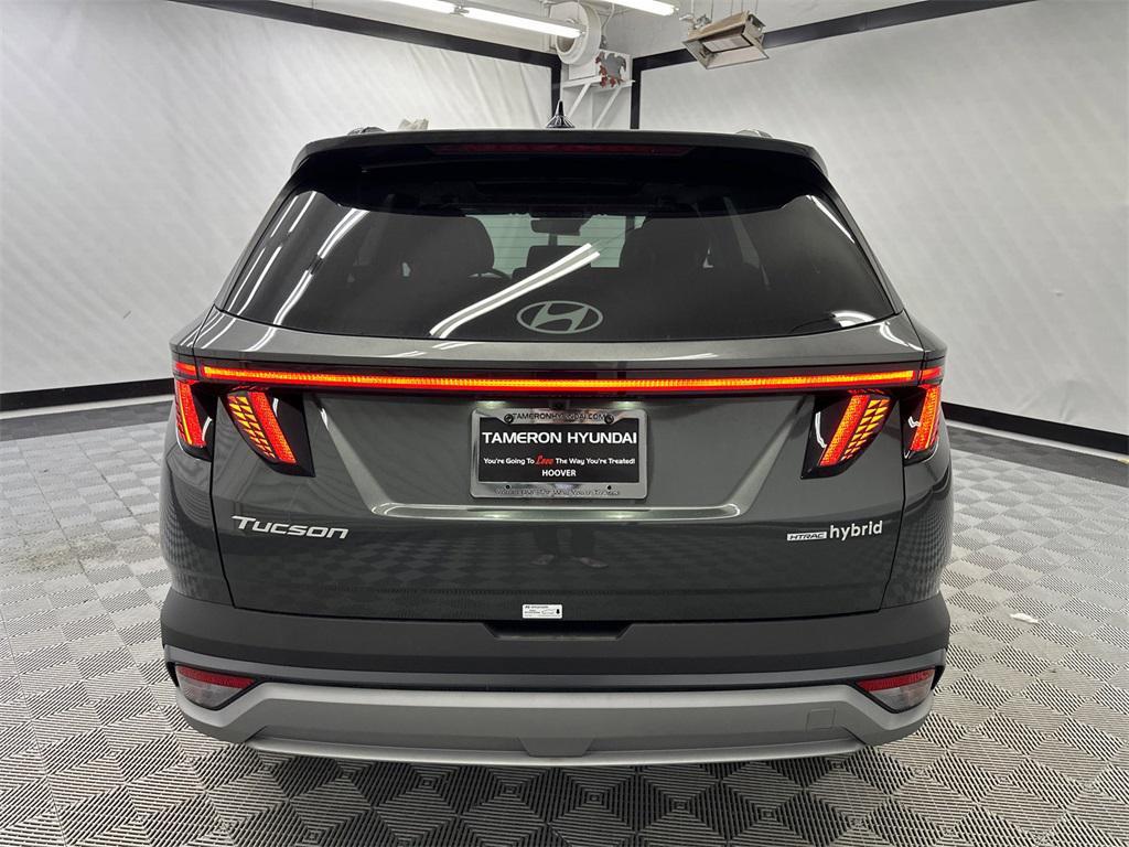 new 2025 Hyundai TUCSON Hybrid car, priced at $36,333