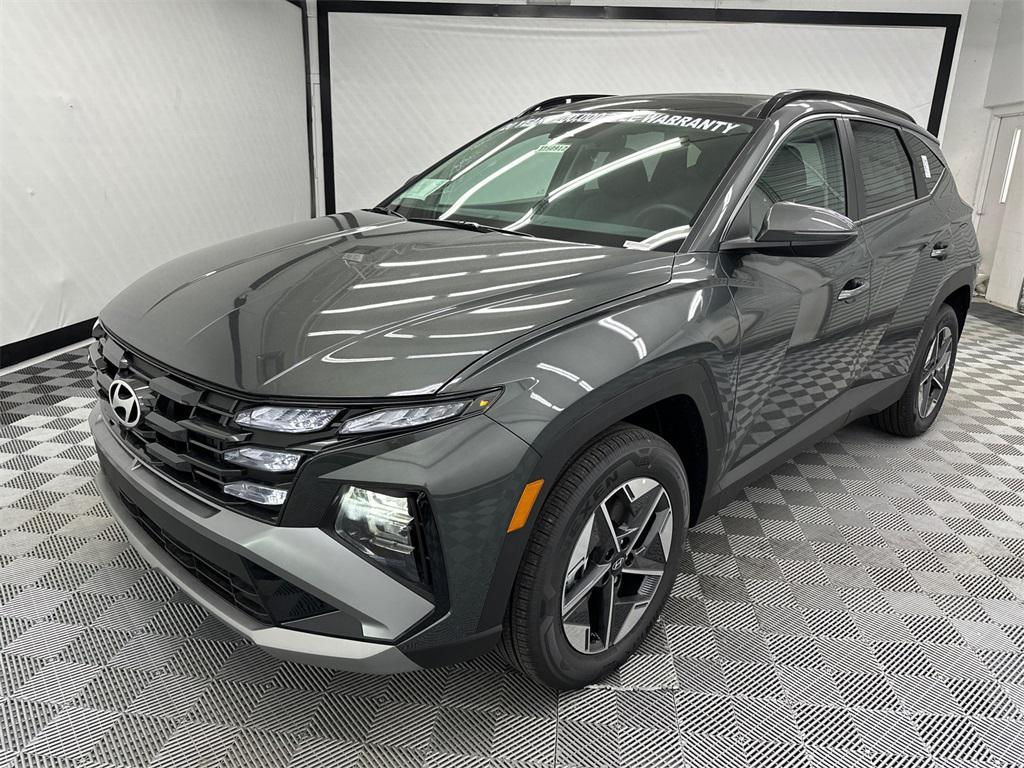 new 2025 Hyundai TUCSON Hybrid car, priced at $34,080