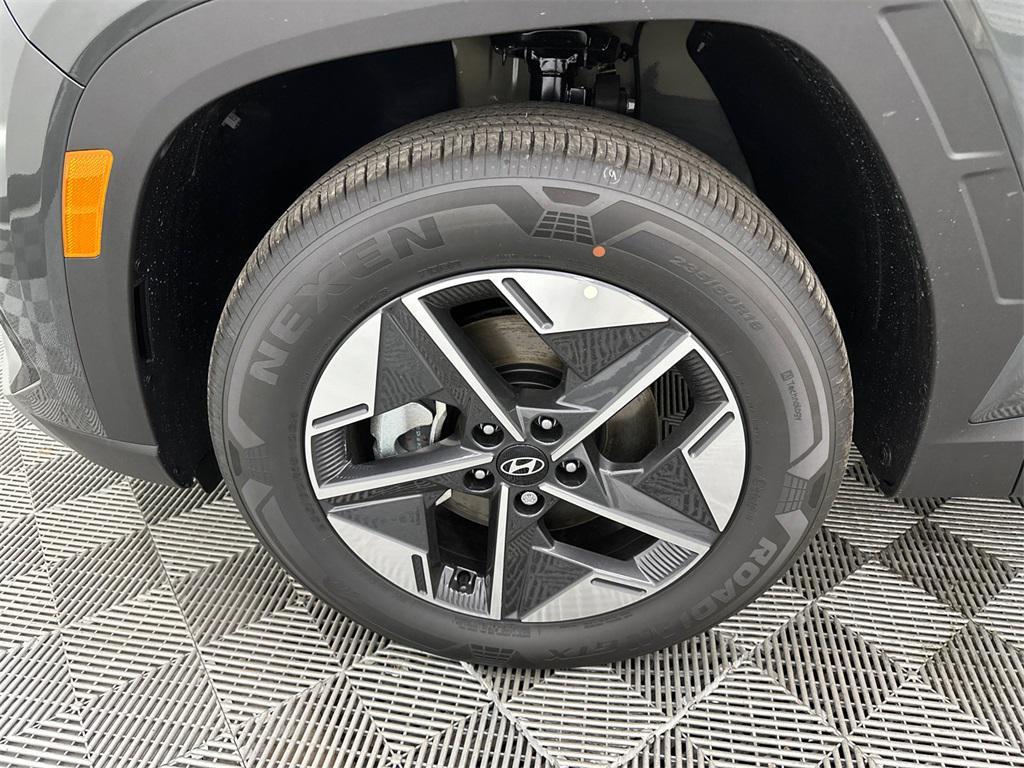 new 2025 Hyundai TUCSON Hybrid car, priced at $36,333