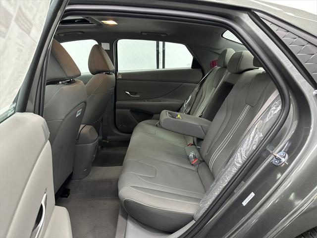 new 2025 Hyundai Elantra car, priced at $25,576