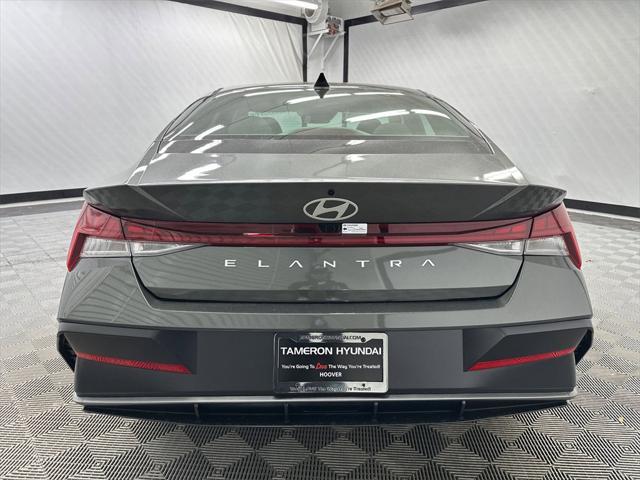 new 2025 Hyundai Elantra car, priced at $25,576