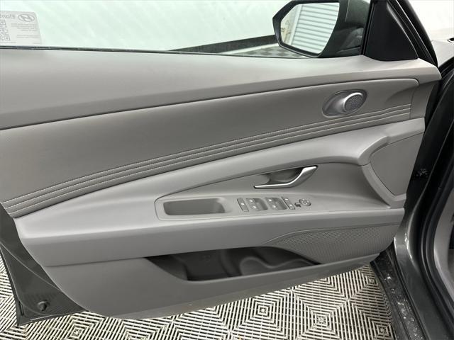 new 2025 Hyundai Elantra car, priced at $25,576