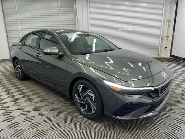 new 2025 Hyundai Elantra car, priced at $25,576