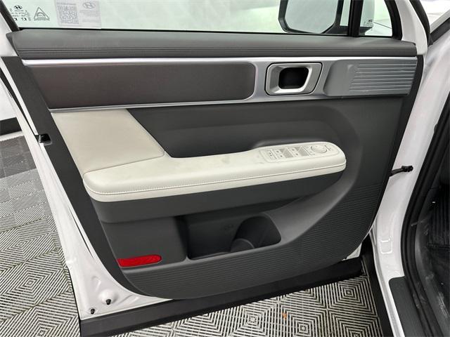 new 2025 Hyundai Santa Fe car, priced at $37,014