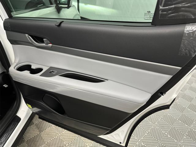 new 2025 Hyundai Palisade car, priced at $43,307
