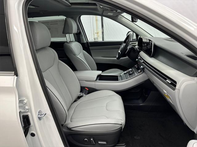 new 2025 Hyundai Palisade car, priced at $43,307