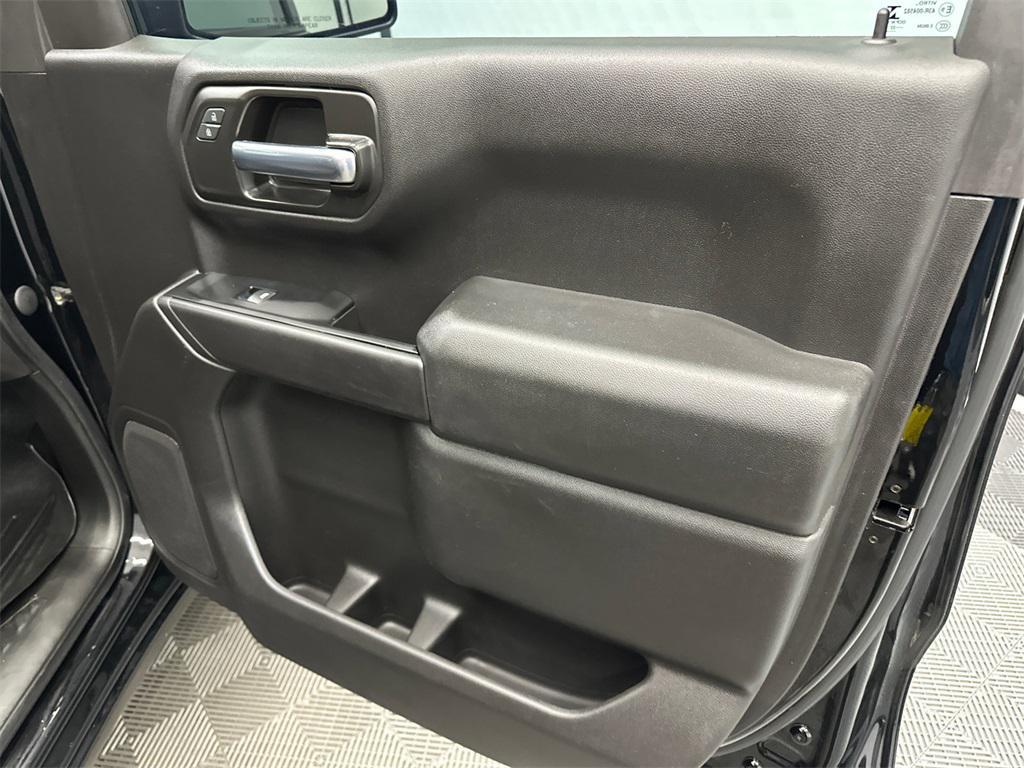 used 2022 Chevrolet Silverado 1500 car, priced at $31,076