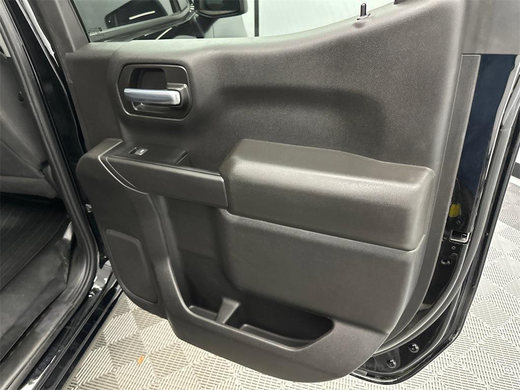 used 2022 Chevrolet Silverado 1500 car, priced at $31,076