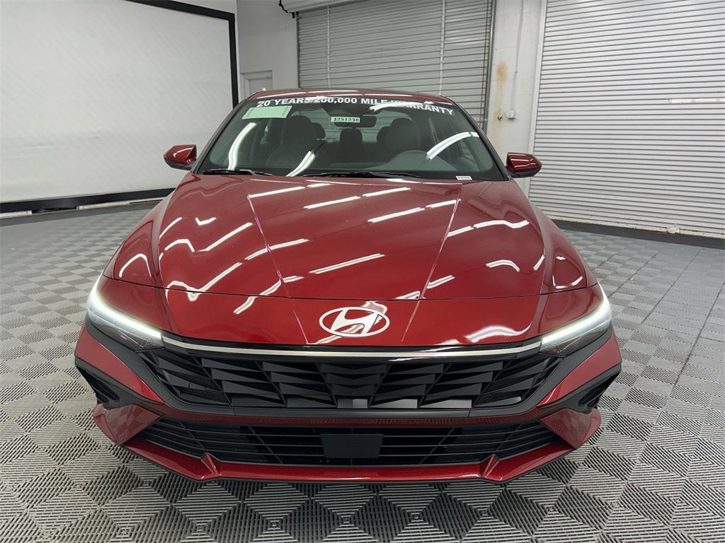 new 2025 Hyundai Elantra car, priced at $26,060