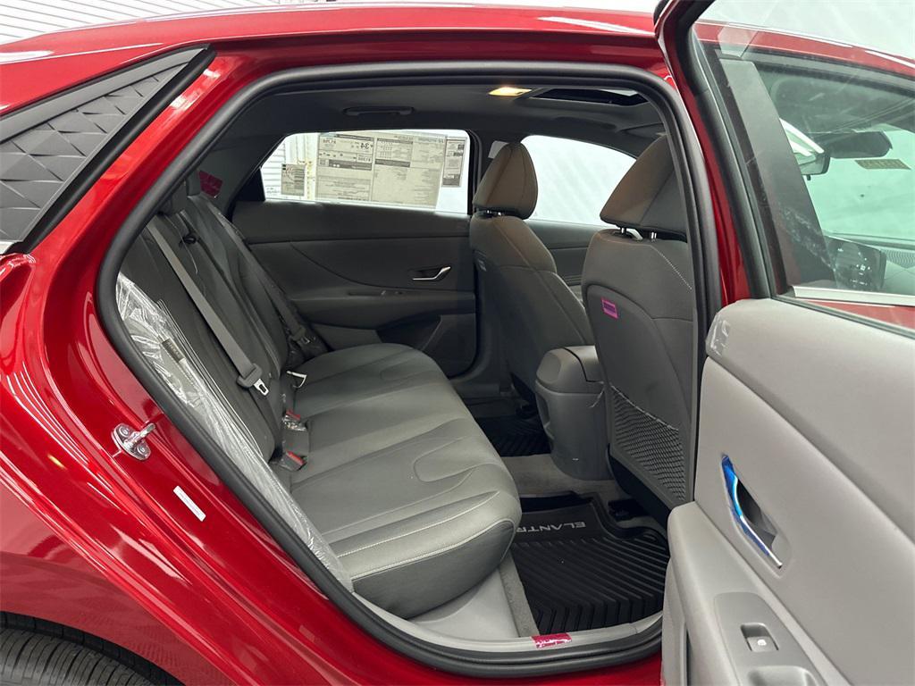 new 2025 Hyundai Elantra car, priced at $26,060
