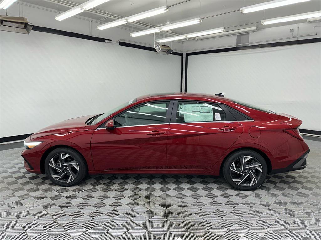 new 2025 Hyundai Elantra car, priced at $26,060