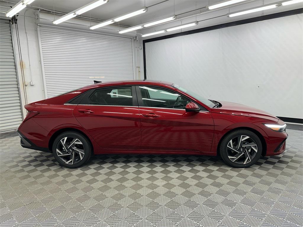 new 2025 Hyundai Elantra car, priced at $26,060