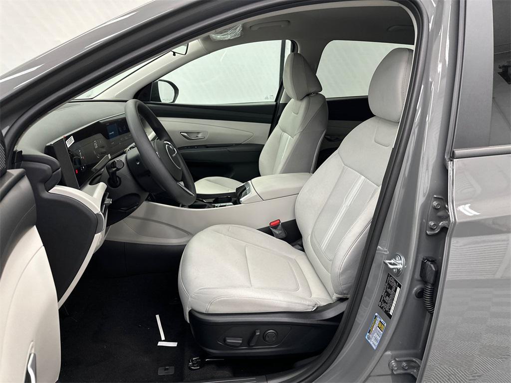 new 2026 Hyundai Tucson car, priced at $30,461