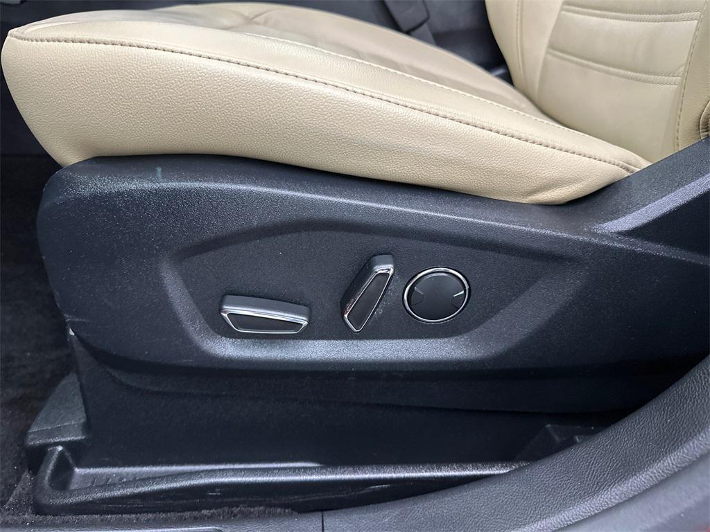 used 2016 Ford Edge car, priced at $11,808