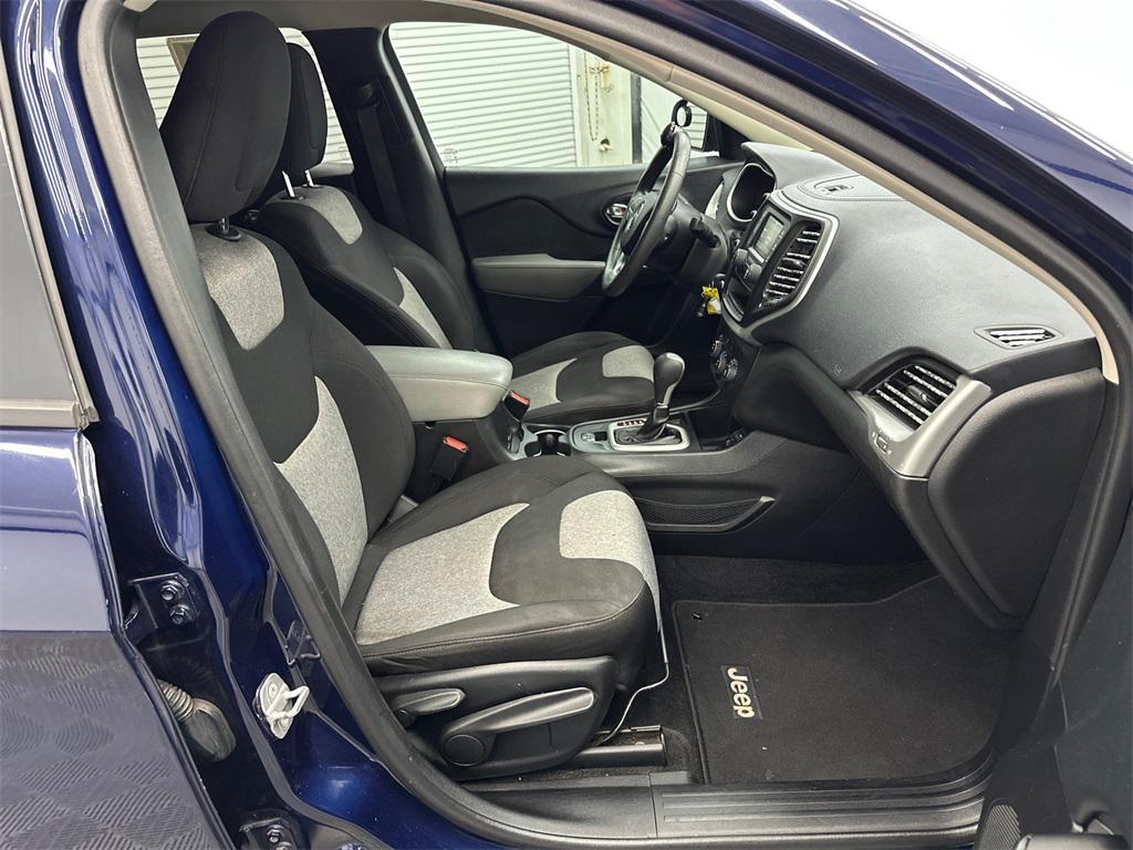 used 2014 Jeep Cherokee car, priced at $8,358