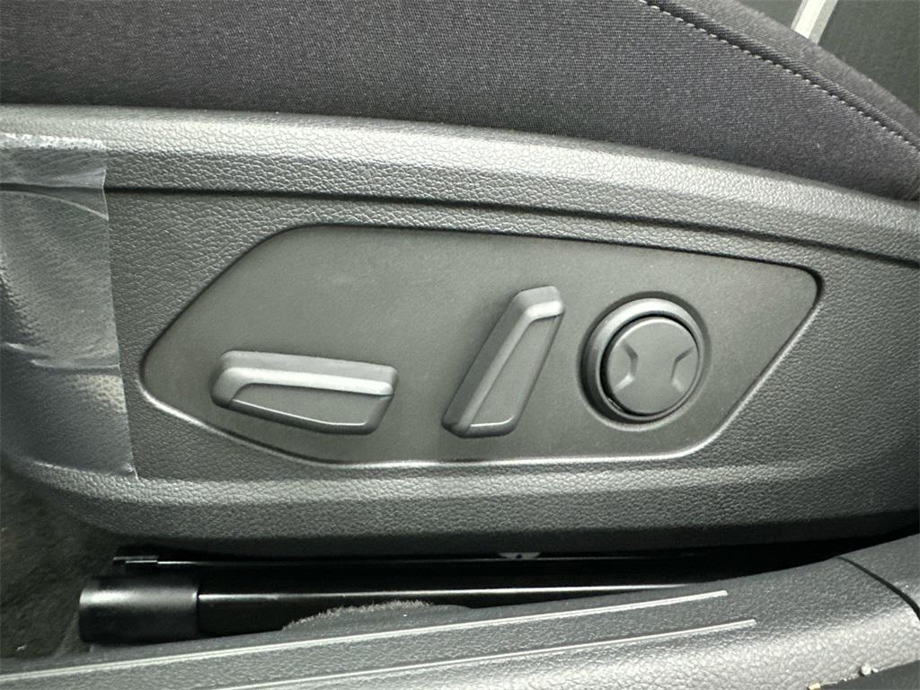 new 2025 Hyundai Sonata Hybrid car, priced at $30,599