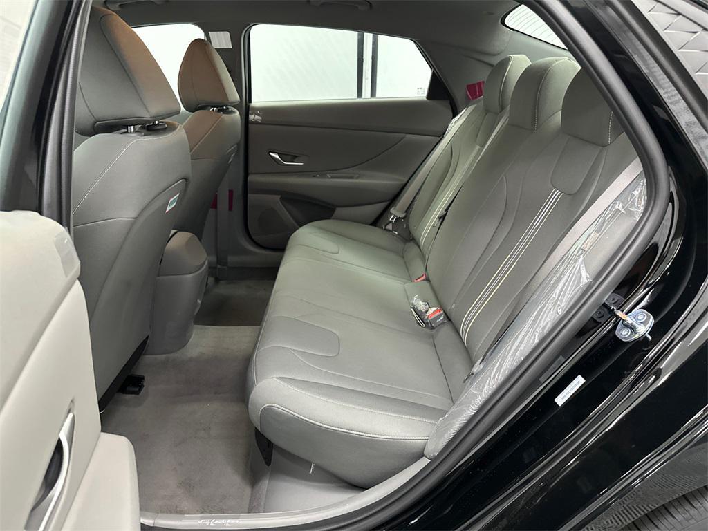 new 2025 Hyundai ELANTRA HEV car, priced at $26,051