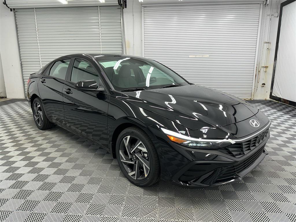 new 2025 Hyundai ELANTRA HEV car, priced at $26,051