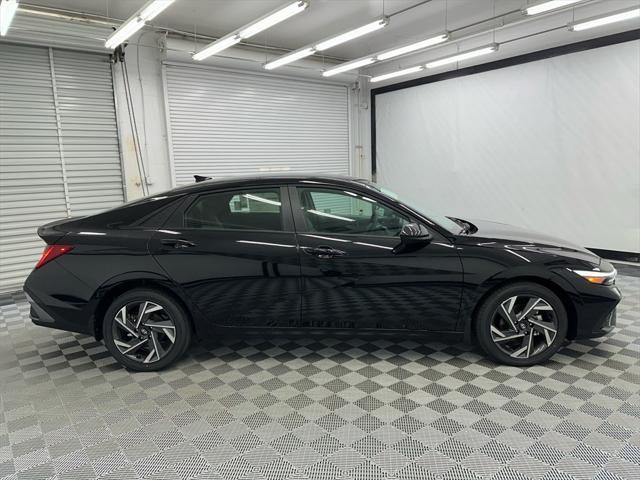 new 2025 Hyundai Elantra car, priced at $26,301