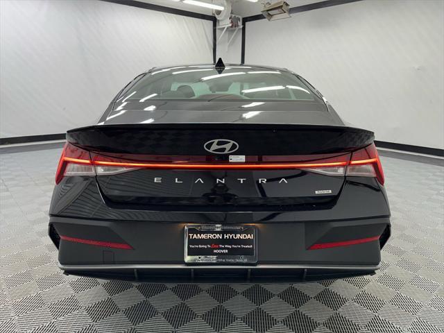 new 2025 Hyundai Elantra car, priced at $26,301