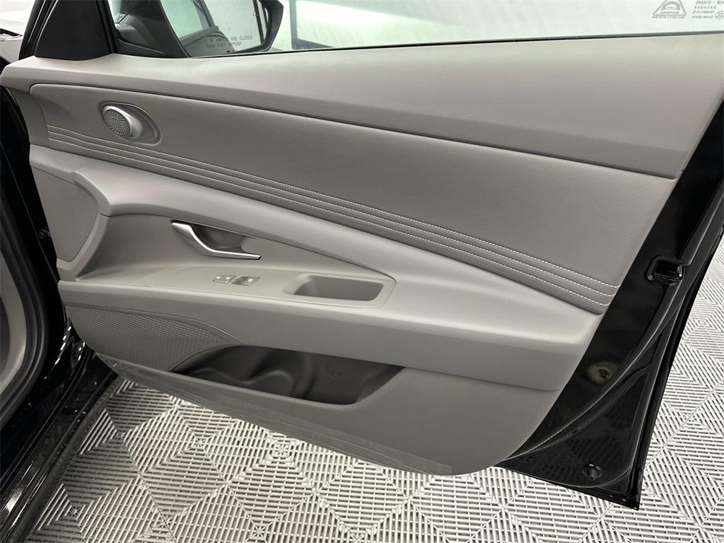new 2025 Hyundai ELANTRA HEV car, priced at $26,051
