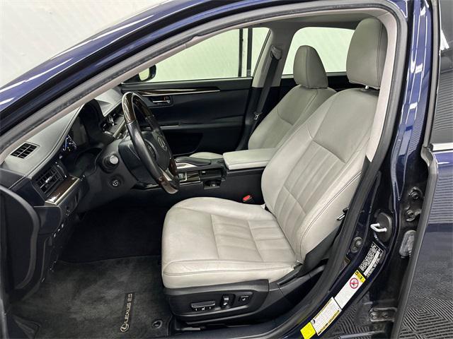 used 2018 Lexus ES 300h car, priced at $23,495