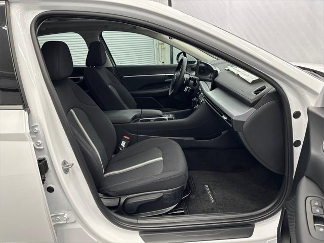 new 2025 Hyundai Sonata car, priced at $32,185
