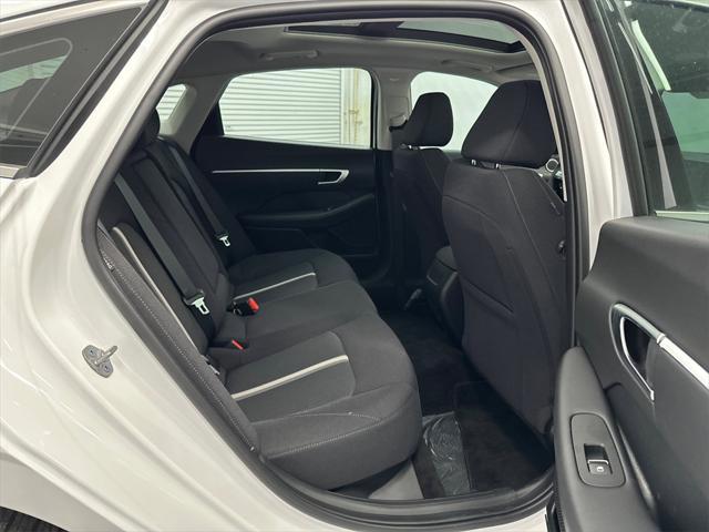 new 2025 Hyundai Sonata car, priced at $32,185