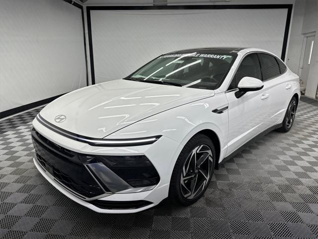 new 2025 Hyundai Sonata car, priced at $32,185
