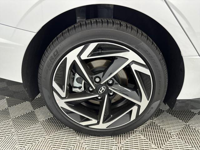 new 2025 Hyundai Sonata car, priced at $32,185