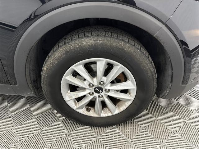 used 2019 Kia Sorento car, priced at $16,491