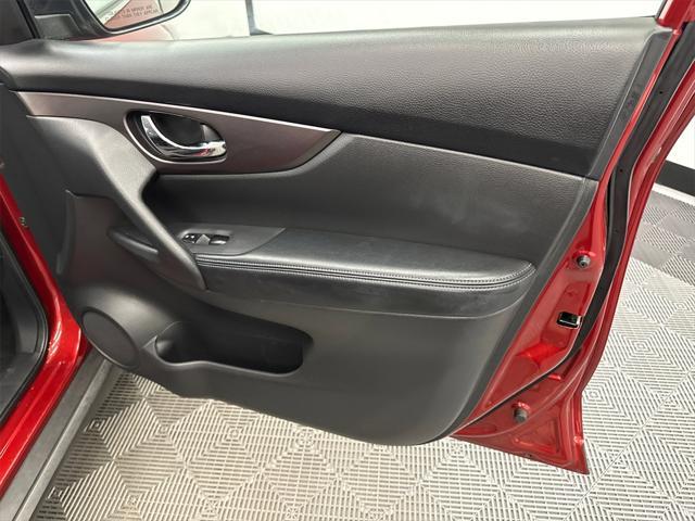 used 2016 Nissan Rogue car, priced at $13,998
