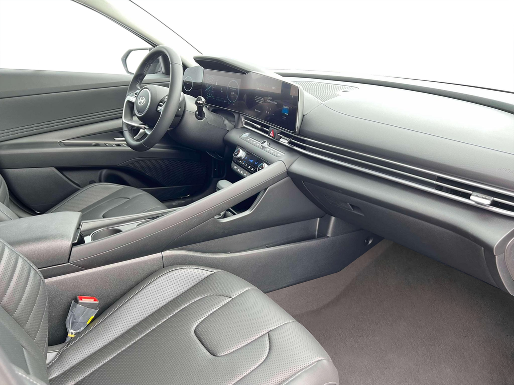 new 2025 Hyundai Elantra car, priced at $29,663