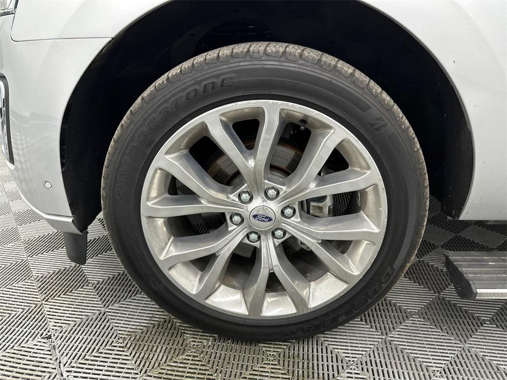 used 2018 Ford Expedition car, priced at $24,347