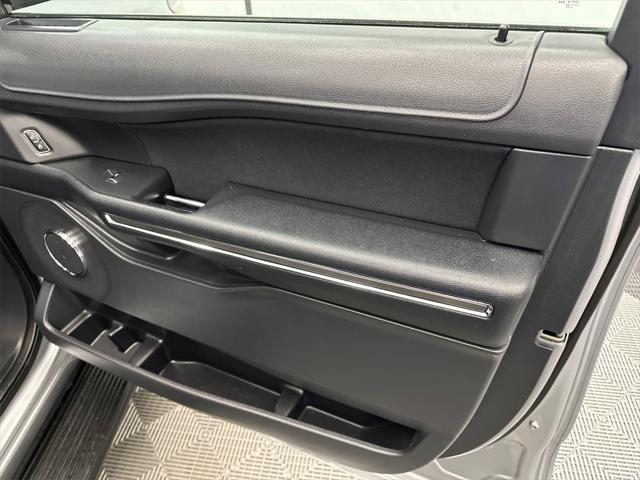 used 2022 Ford Expedition Max car, priced at $36,455
