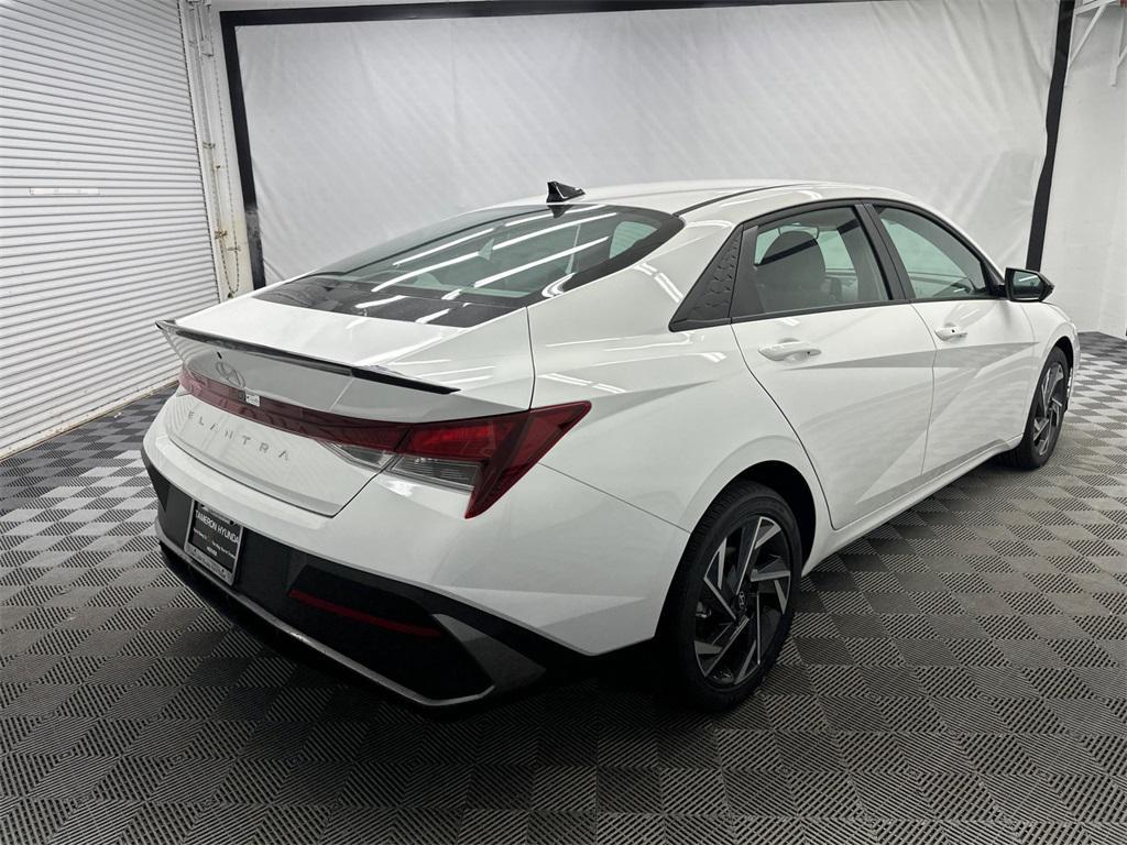 new 2025 Hyundai Elantra car, priced at $23,604