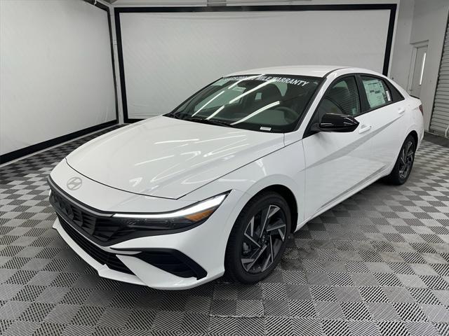 new 2025 Hyundai Elantra car, priced at $23,604