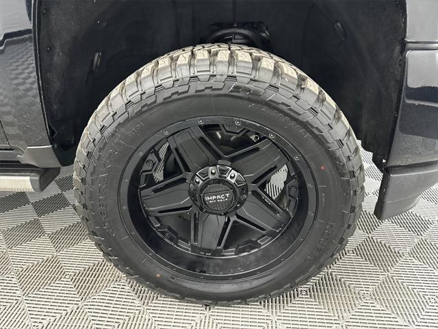 used 2018 Chevrolet Silverado 1500 car, priced at $33,991