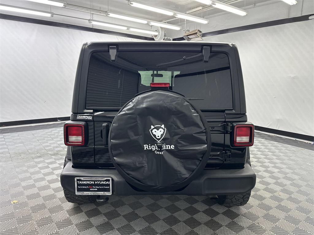 used 2021 Jeep Wrangler Unlimited car, priced at $27,733