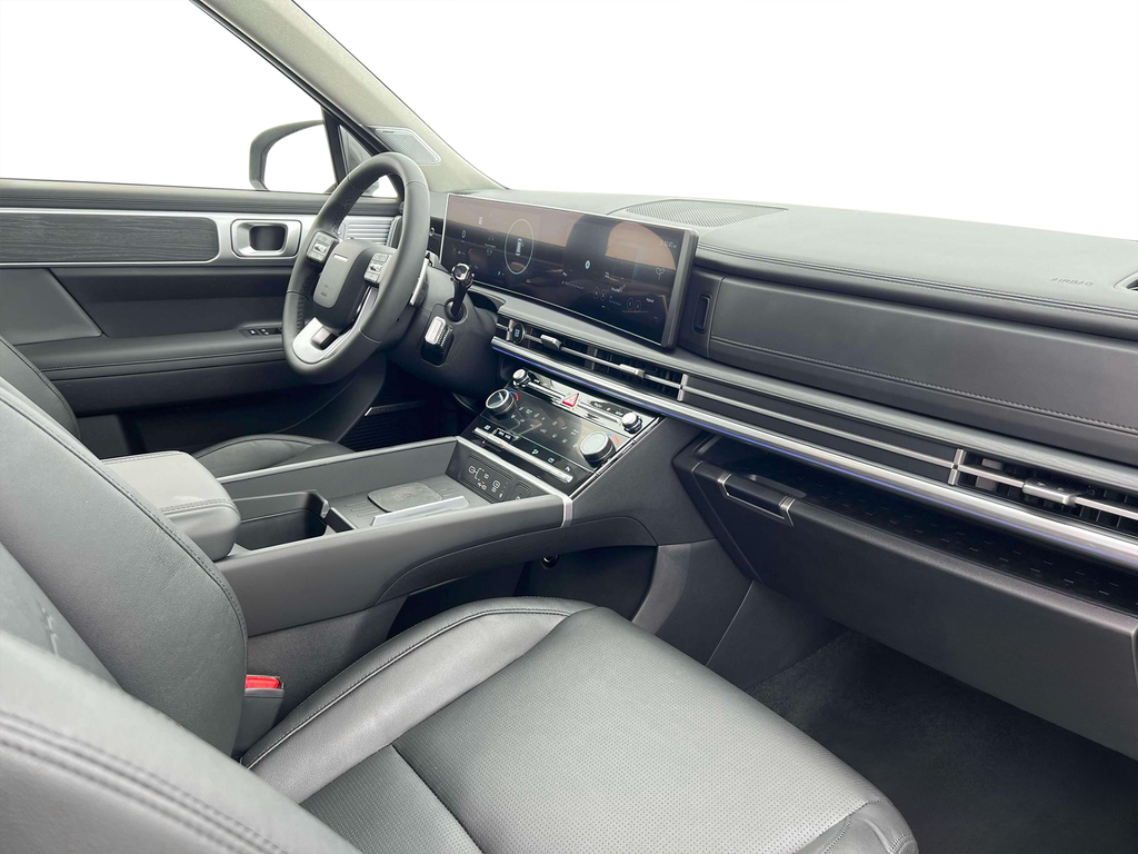 new 2025 Hyundai Santa Fe car, priced at $43,958